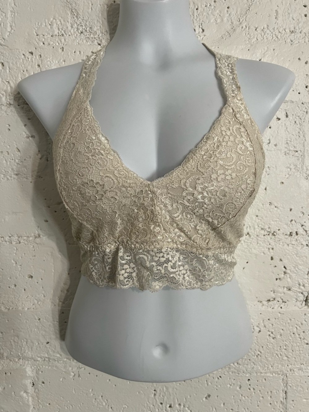 Soma Bralette L Cream Lace Racerback Lined Wireless BV3